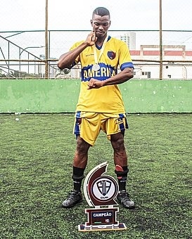 alt=Rodrigo, jogador de futebol, Salvador, Bahia