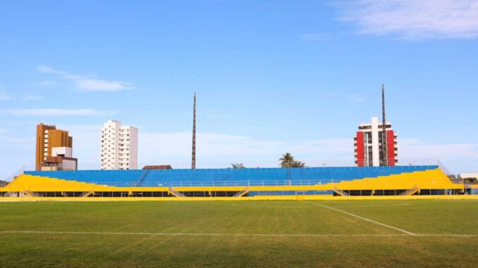 alt=Estádio Mário Pessoa