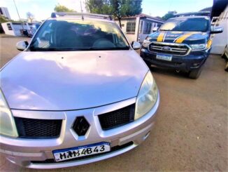 Carro roubado em São Paulo, Polícia Rodoviária Federal, PRF, Riachão das Neves, Bahia, carro recuperado na Bahia