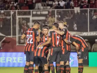 Esporte Clube Vitória, Série B, Campeonato Brasileiro de Futebol, Estádio Manoel Barradas (barradão),