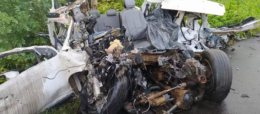 Colisão BR-242 Ibotirama, Acidente, BR-242, Ibotirama, Bahia, Ferida