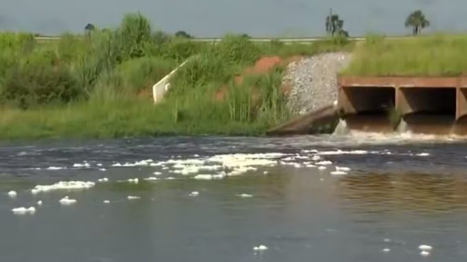 Vazamento de Dejetos, Rio das Pedras, Rio de Ondas, Luís Eduardo Magalhães, Barreiras, Bahia