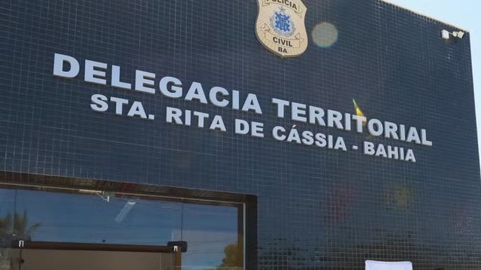 Tentativa de feminicídio, Santa Rita de Cássia, Bahia, Perfuração por arma branca, Ferida