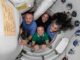 A NASA transmite ao vivo o retorno da cápsula Dragon com quatro astronautas, incluindo Wilmore e Williams, que ficaram nove meses na ISS