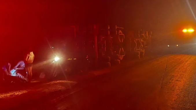 acidente-sao-desiderio-hoje Bombeiros resgatam vítima de acidente na BA-463 em São Desidério, Bahia