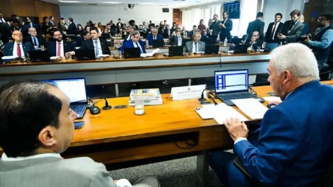pec-da-reeleicao PEC da reeleição, CCJ do Senado, Comissão de Constituição e Justiça, Senado Federal, Fim da reeleição