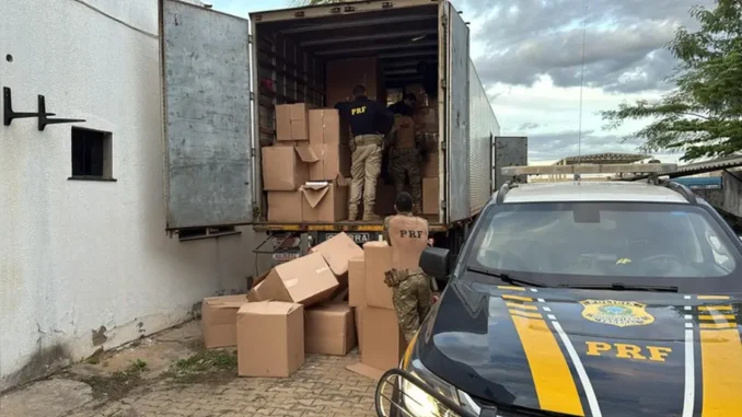 apreensao-cigarros-barreiras cigarro em Barreiras, PRF, Polícia Rodoviária Federal, BR-135, Barreiras, Bahia
