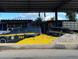 Apreensão de drogas na BR-242 em Barreiras, Polícia Rodoviária Federal, PRF, Apreensão de cocaína em Barreiras, Bahia