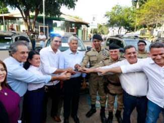 Governo da Bahia destina viatura para PM de Formosa do Rio Preto