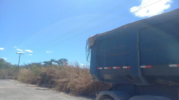 motorista-eletrocutado (1) Motorista eletrocutado em Formosa do Rio Preto, Bahia