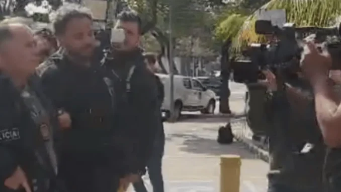 chegada de Hytalo Santos a delegacia em São Paulo