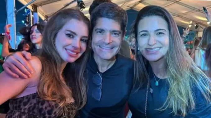Roberta Roma e ACM Neto