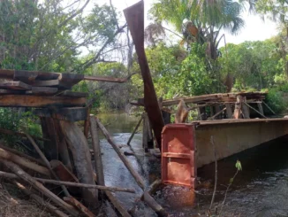 ponte desaba em Formosa do Rio Preto