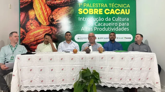 palestra-tecnica-cacau Palestra técnica no Sindicato dos Trabalhadores Rurais de Formosa do Rio Preto, Bahia, sobre a cultura do Cacau