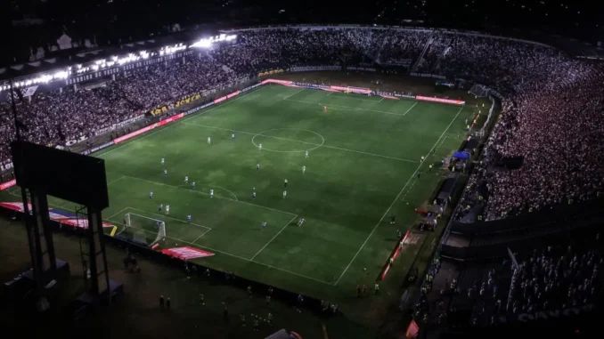 Vasco x Bahia: onde assistir, escalações e horário do jogo pelo Brasileirão