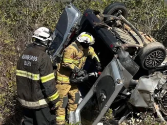 Batida entre dois carros na BR-349 deixa quatro mortos em Correntina, na Bahia