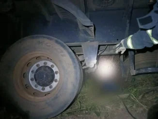 acidente entre carretas em São Desidério, Roda Velha de Baixo, Bahia