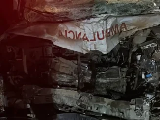 Paciente morre após acidente com ambulância na BR-242 em Cristópolis
