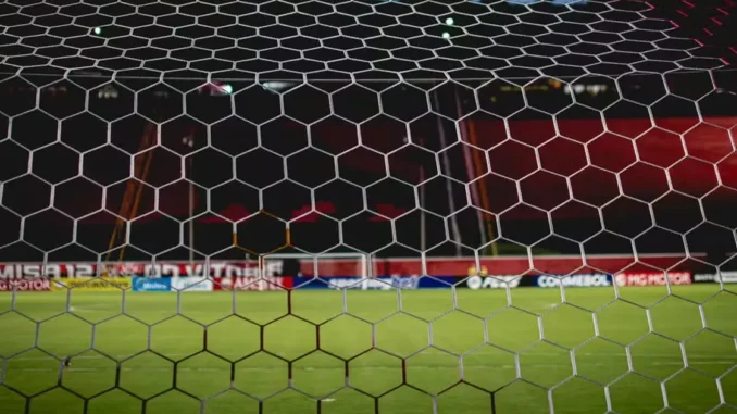 Vitória e Ceará: onde assistir ao vivo, horário e escalações, vitória x ceará