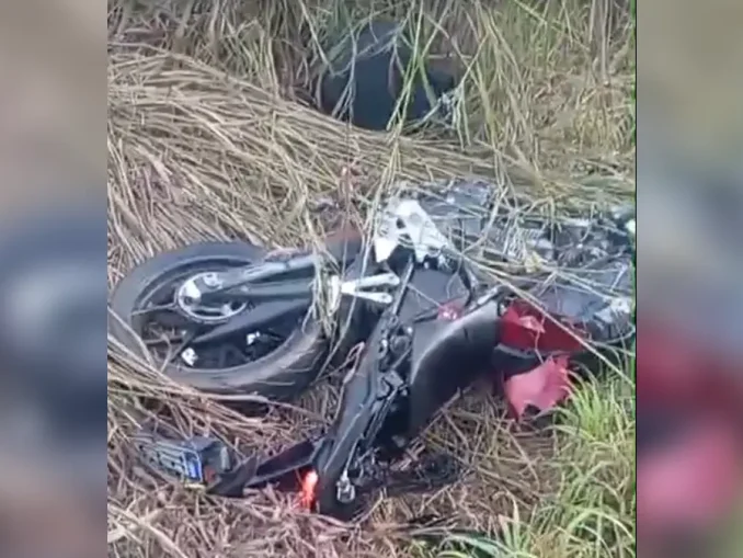 Motociclista morre na hora após colisão frontal na BR-135 entre Barreiras e Riachão das Neves