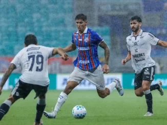 Jogador do Bahia durante partida contra o Remo pela Copa do Brasil no Estádio Mangueirão; remo x bahia